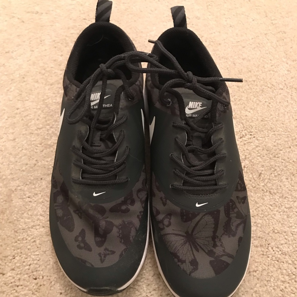 Nike air max Thea, size 7Y/ womens 9